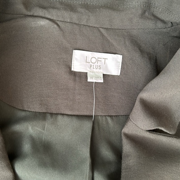 LOFT Blazer - 3/4 Sleeves - Picture 5 of 6